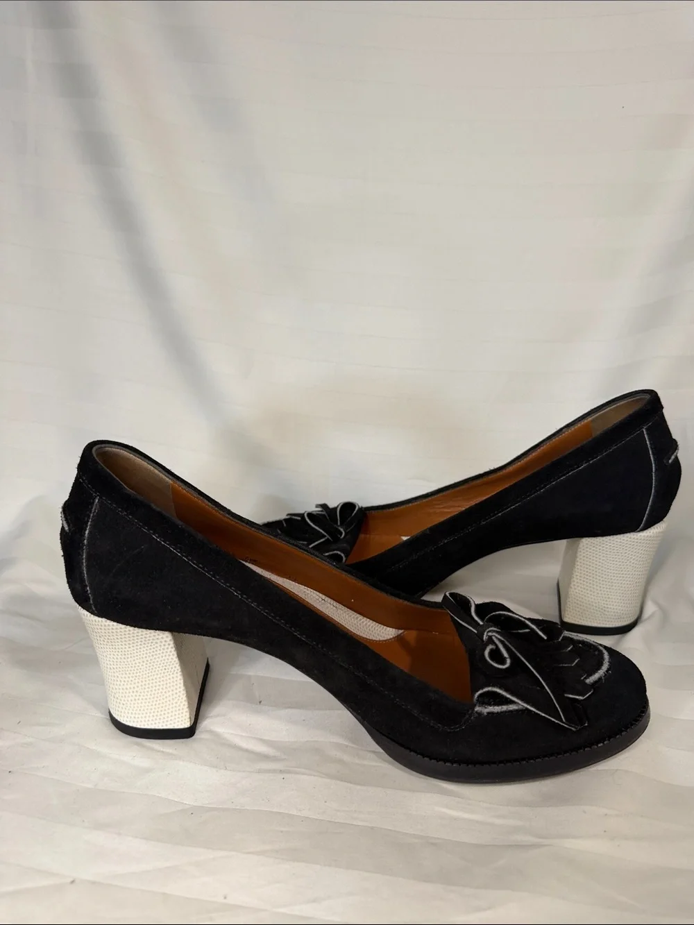 Fendi Black Suede with White Heel Kiltie Loafers with Bow Detail - Size 41